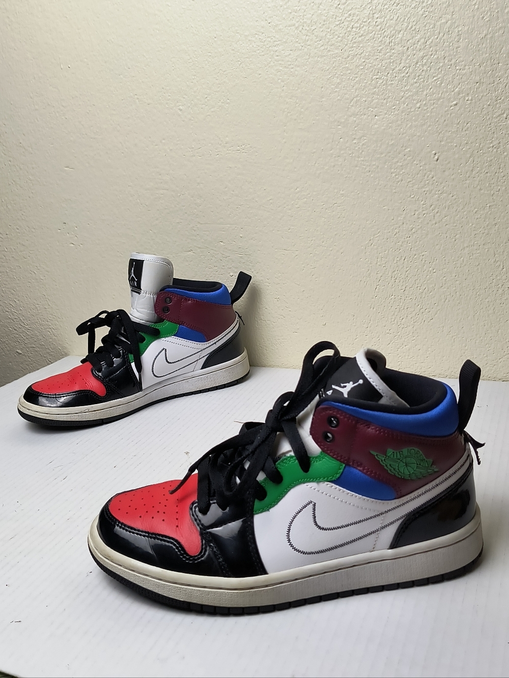 Nike Air Jordan 1 Mid SE Multicolor Sneakers Size 7.5 DB5454 001